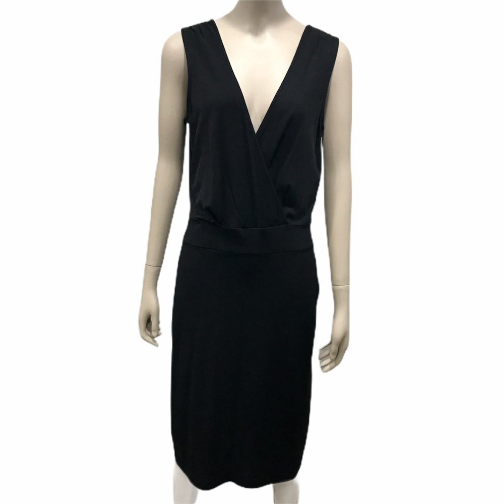 Calvin Klein Sheath Dress V-neck‎ Black Size XS Career Wear Academia Feminine